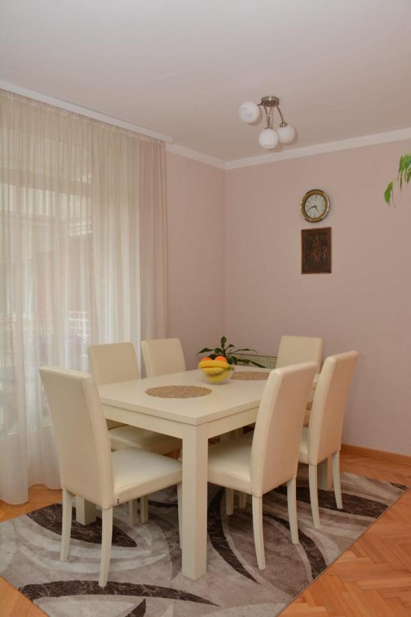 Appartamento Lotus Vrnjačka Banja Esterno foto